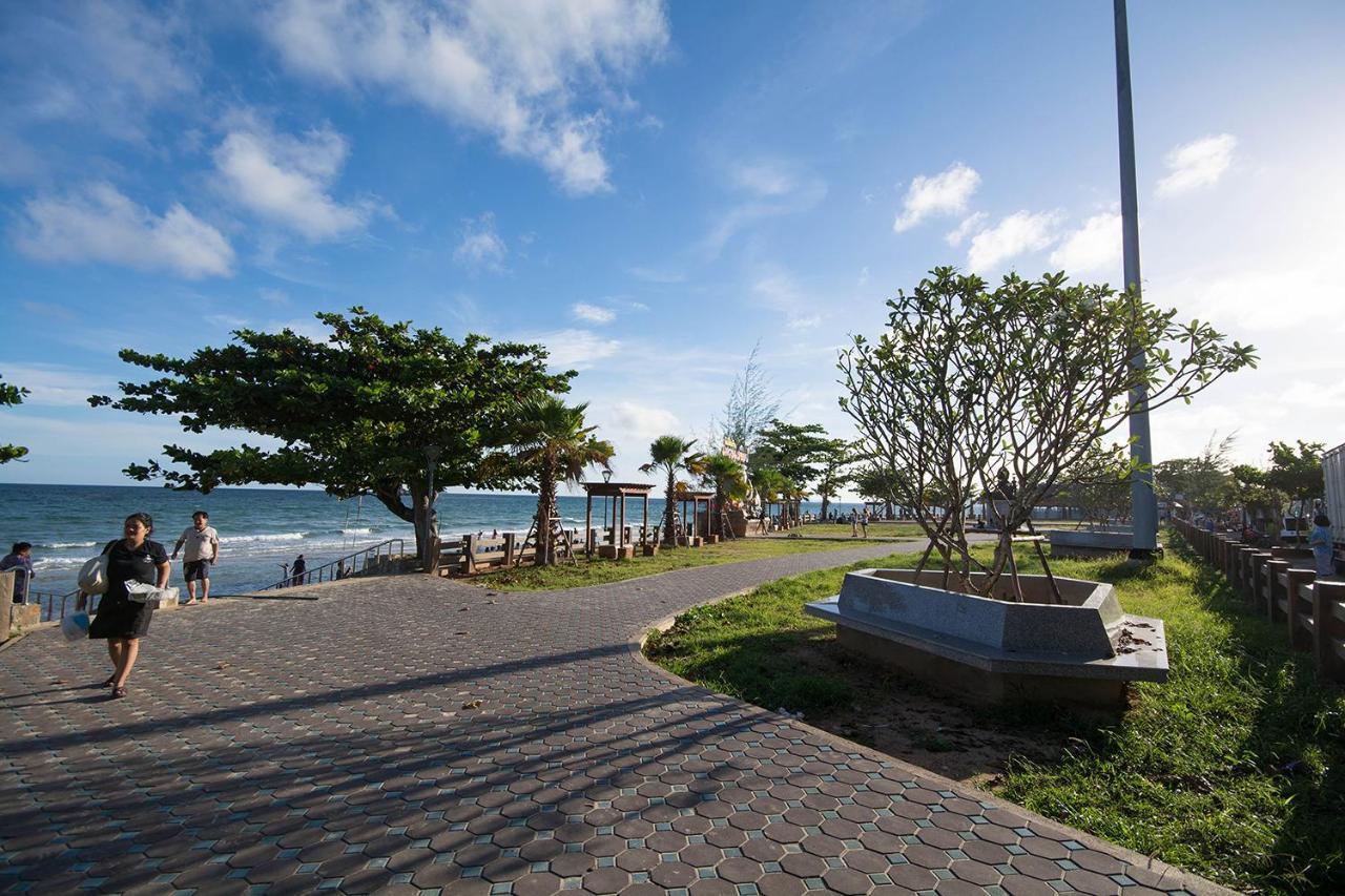 Grand Beach Condo B404 By Malai แกลง ภายนอก รูปภาพ